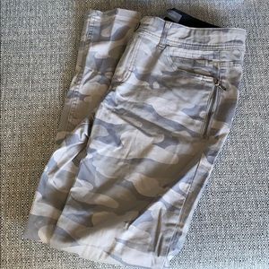 Wit & Wisdom Tummy Control Camo Pants
